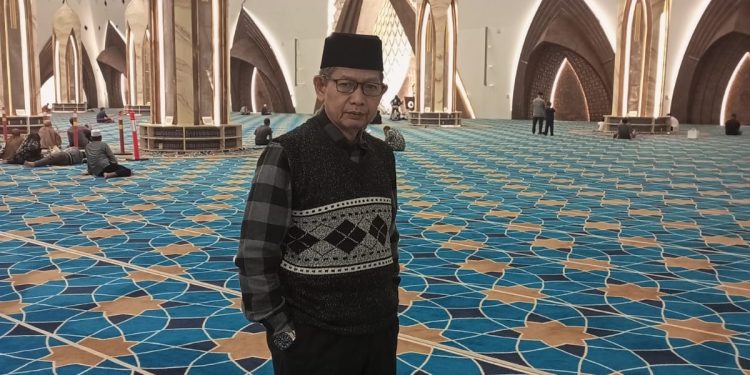 Nasihat Sayyidina Umar RA: Tentang Tawa Berlebihan dan Mengabaikan Sesama